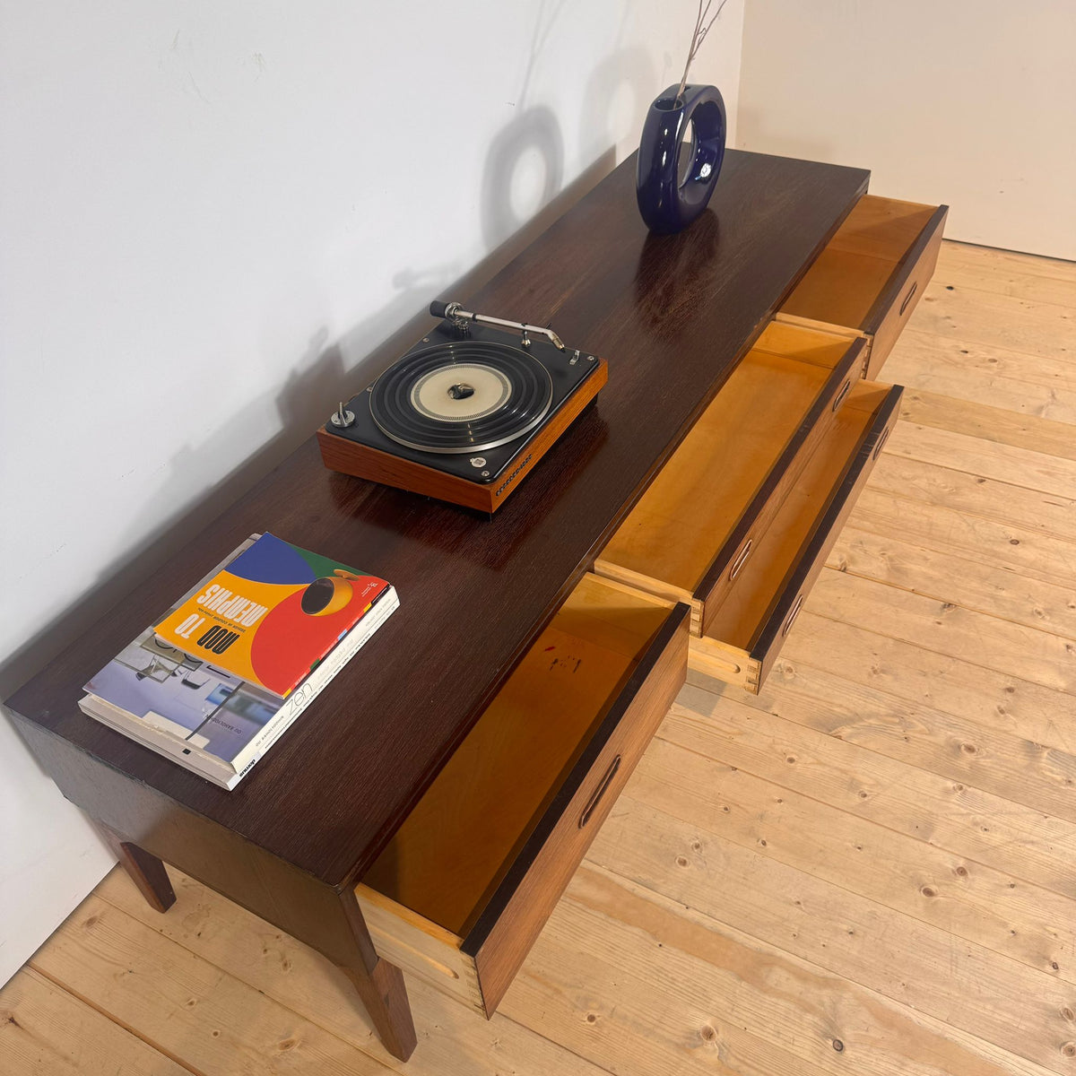 Sideboard scandinava in palissandro, anni ’60