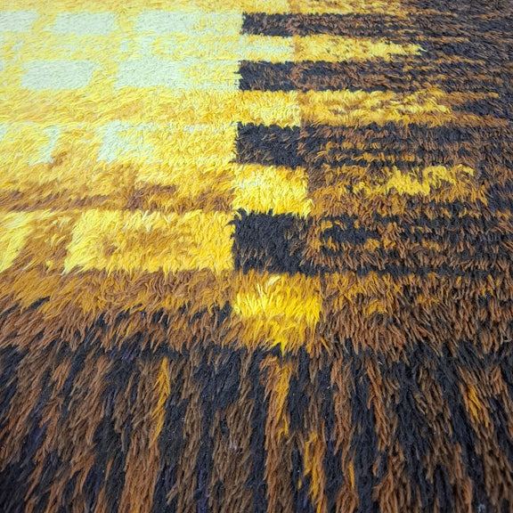 Tappeto vintage anni ’70 in lana giallo e marrone dettaglio