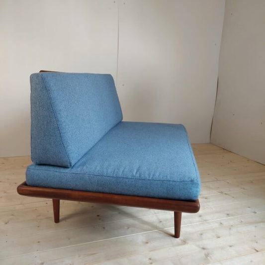 Divano Minerva di Peter Hvidt per France and son 1960