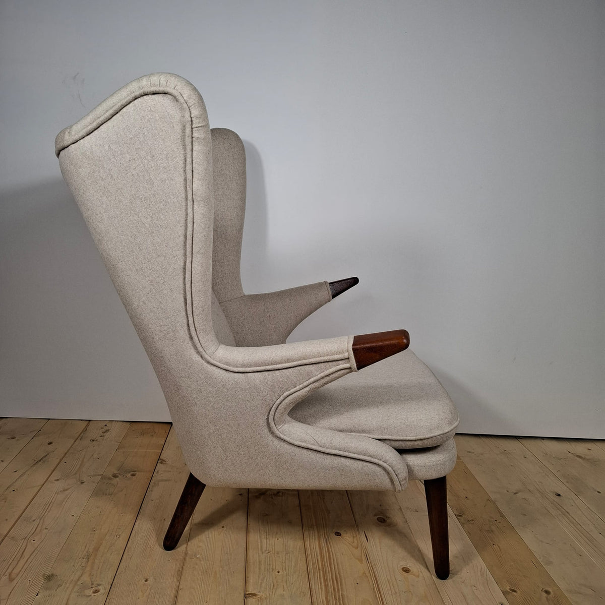 Papa Bear Chair di Svend Skipper – Poltrona Mid-Century Danese