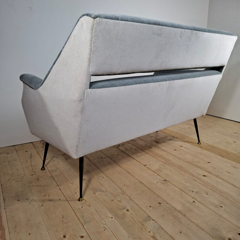 Divano Due Posti Minotti per Gigi Radice in Velluto Kvadrat Bicolor – Italia 1955