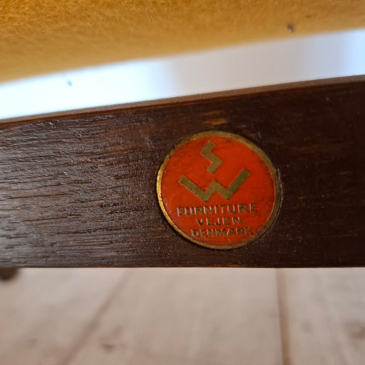 Poltrona Modello 110 di Illum Wikkelsø per Søren Willadsen – Danimarca Anni ’50