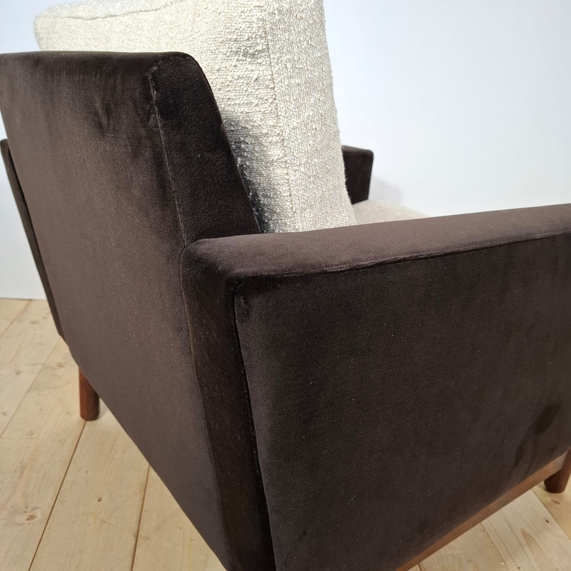 Coppia di Poltrone Vintage Rivestite in Velluto Hermès e Bouclé di Lino – Mid-Century Modern