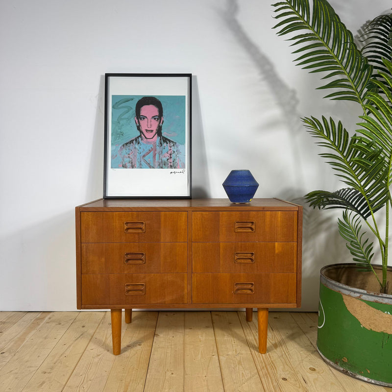 Piccola Cassettiera Vintage Danese Anni ’60 in Teak a Sei Cassetti – Mid-Century Modern