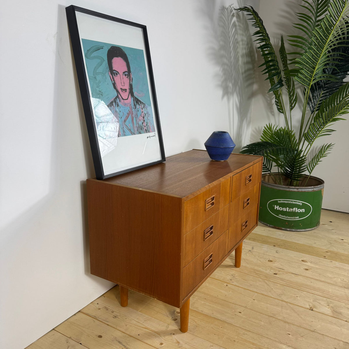 Piccola Cassettiera Vintage Danese Anni ’60 in Teak a Sei Cassetti – Mid-Century Modern