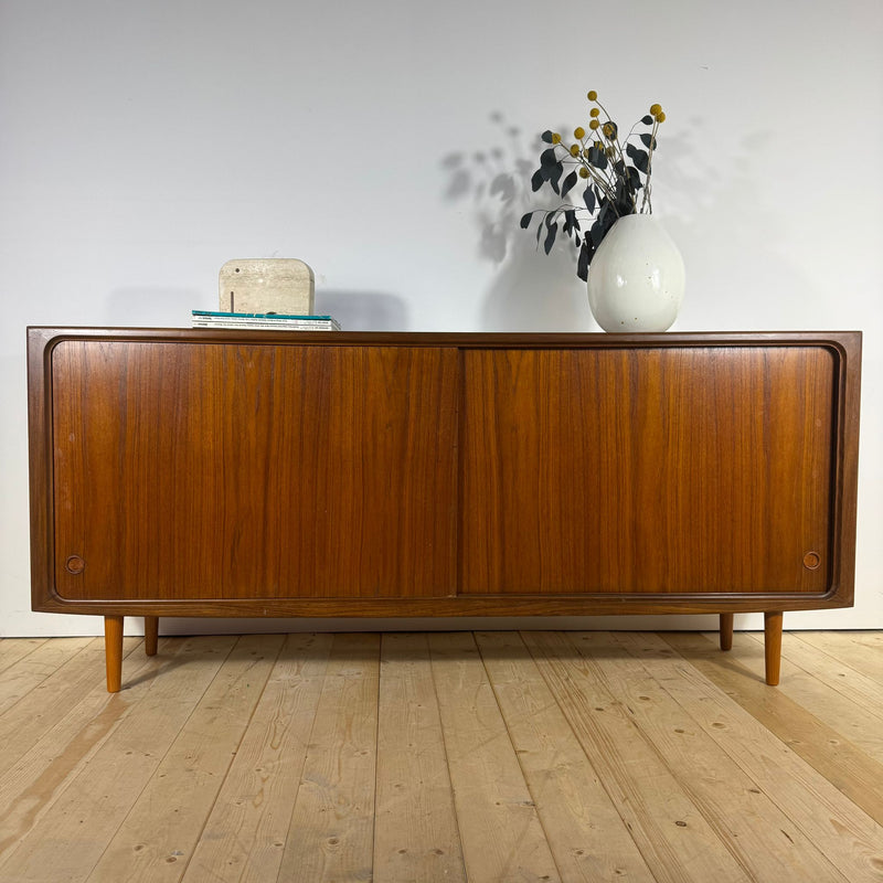 Sideboard Mid-Century Modern in Teak con Ante Scorrevoli – Design Scandinavo Anni ’60