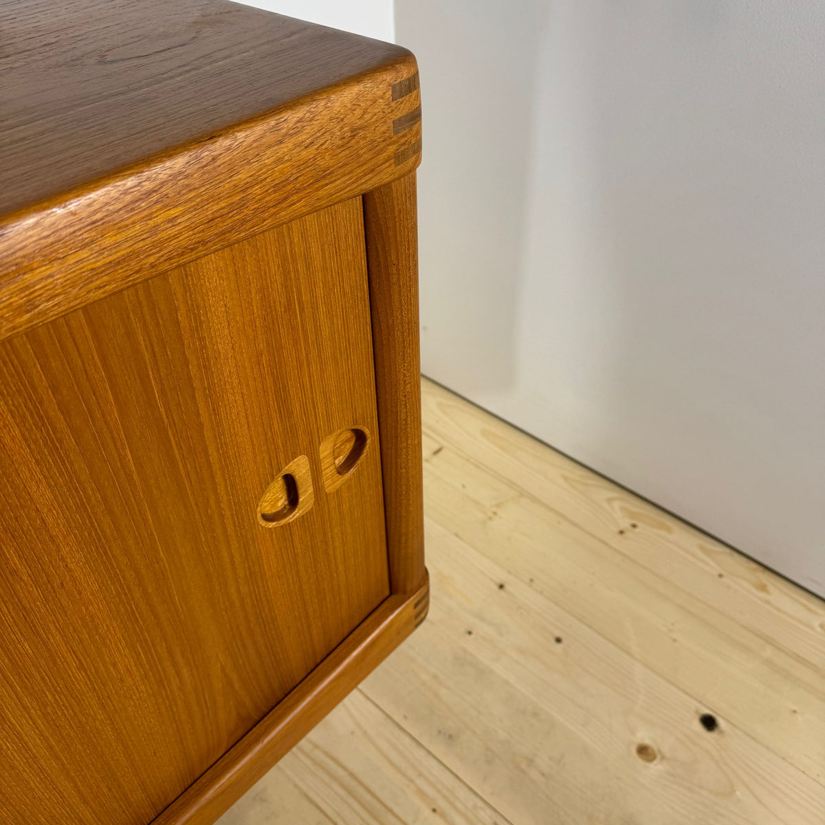 Sideboard Vintage di H.W. Klein per Bramin in Teak – Design Danese Anni ’60