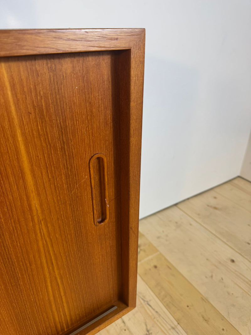 Sideboard Mid-Century in Teak Massello – Design Scandinavo Anni ’60