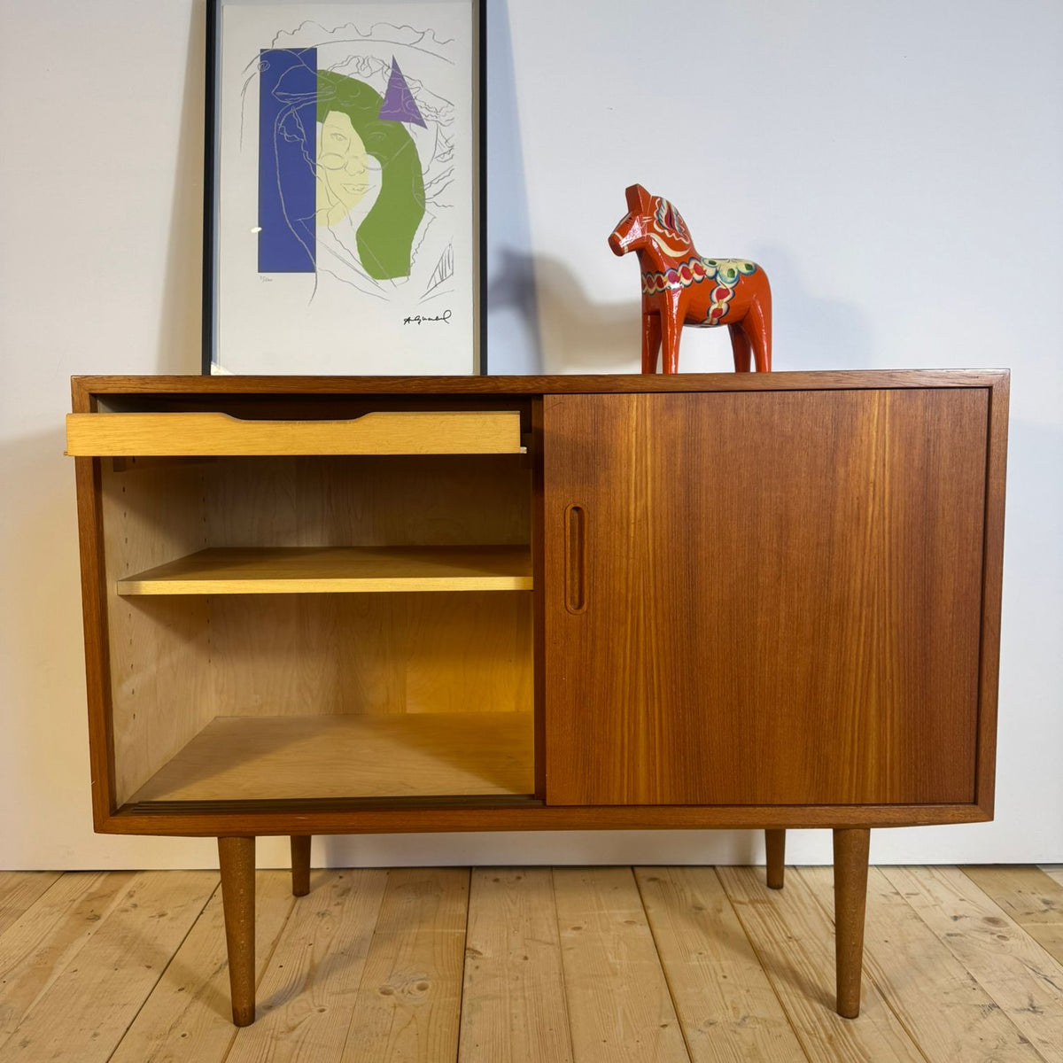 Sideboard Mid-Century in Teak Massello – Design Scandinavo Anni ’60