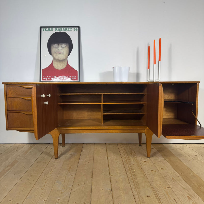Sideboard Vintage in Teak – Credenza Mid-Century Modern Anni ’60