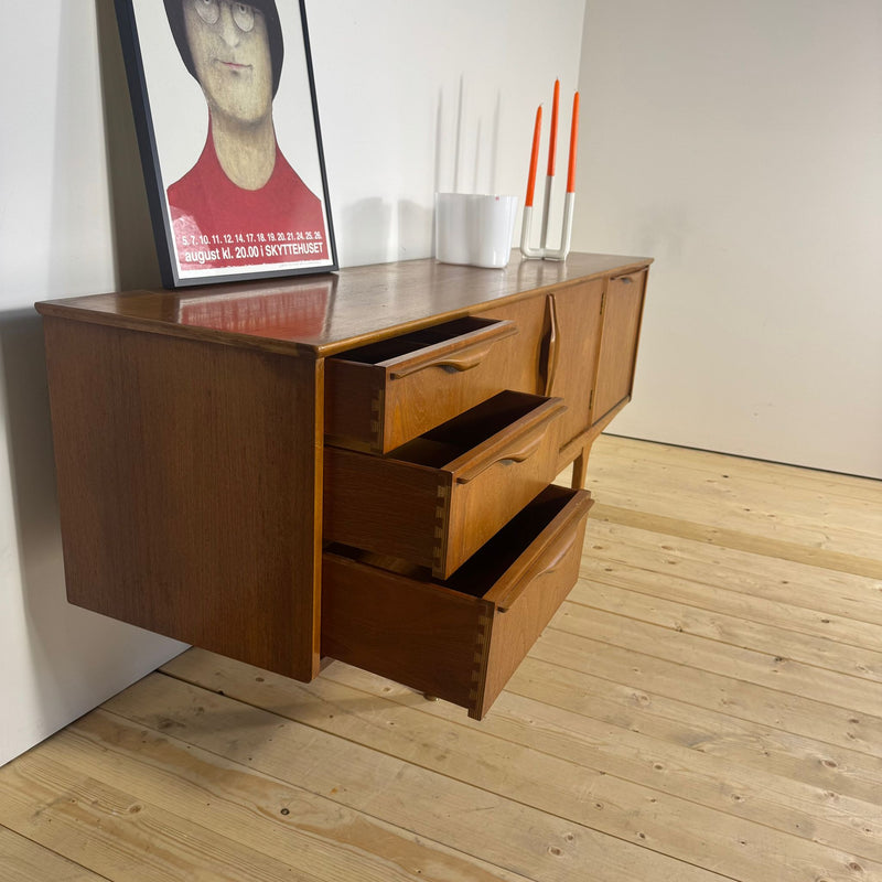 Sideboard Vintage in Teak – Credenza Mid-Century Modern Anni ’60