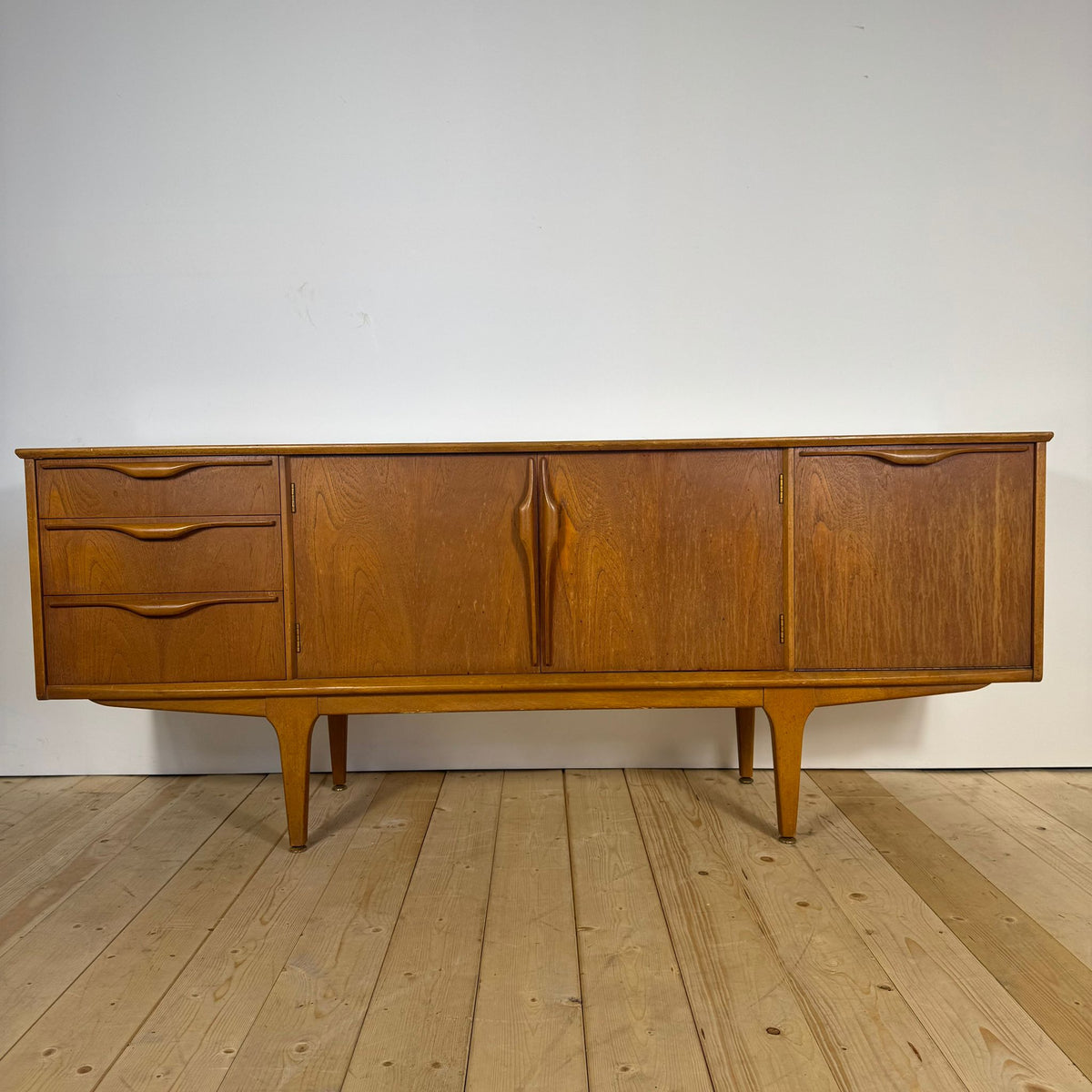 Sideboard Vintage in Teak – Credenza Mid-Century Modern Anni ’60