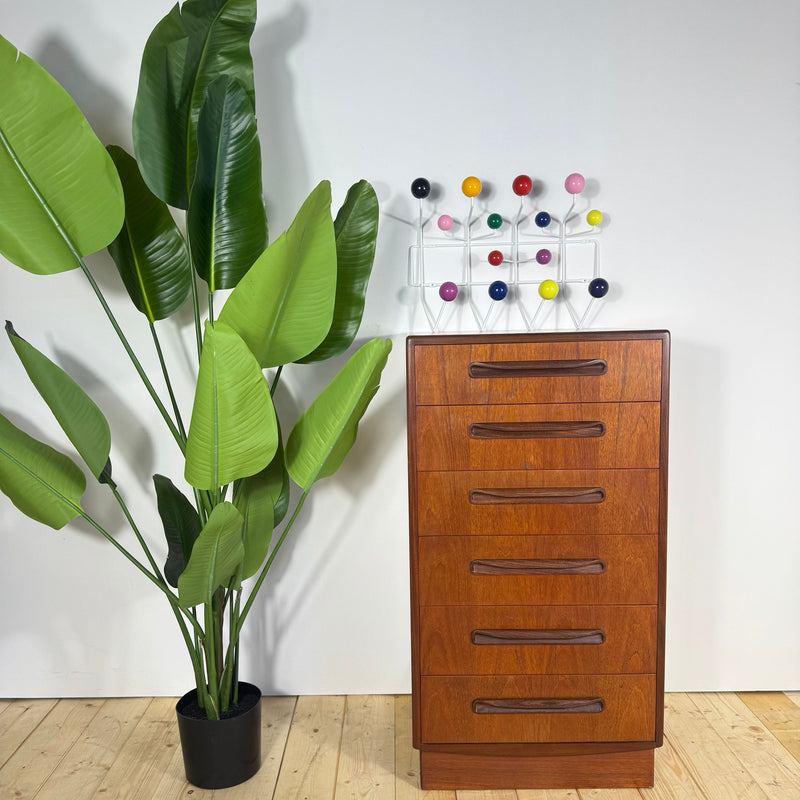 Cassettiera G-Plan in Teak – Eleganza Mid-Century del Design Britannico