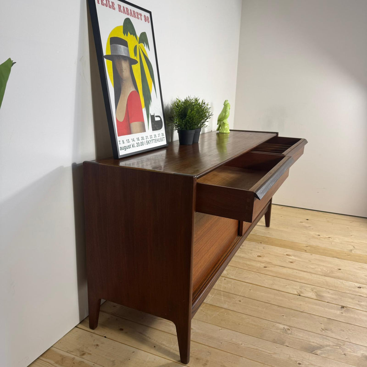 Sideboard di John Herbert in Teak – Credenza Britannica Mid-Century Anni ’60