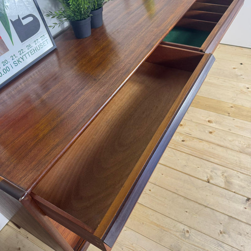 Sideboard di John Herbert in Teak – Credenza Britannica Mid-Century Anni ’60