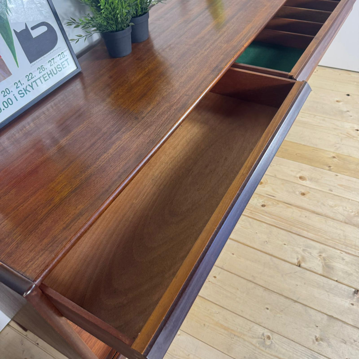 Sideboard di John Herbert in Teak – Credenza Britannica Mid-Century Anni ’60