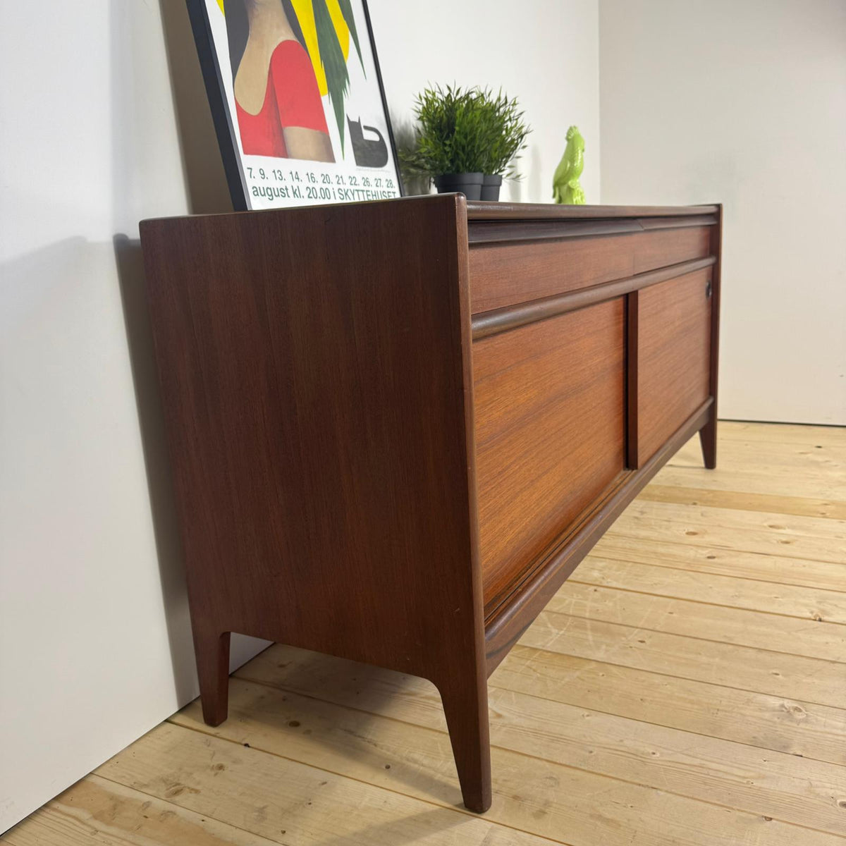 Sideboard di John Herbert in Teak – Credenza Britannica Mid-Century Anni ’60