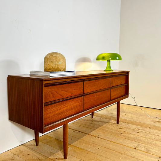 Cassettiera Austinsuite in teak, anni ’60