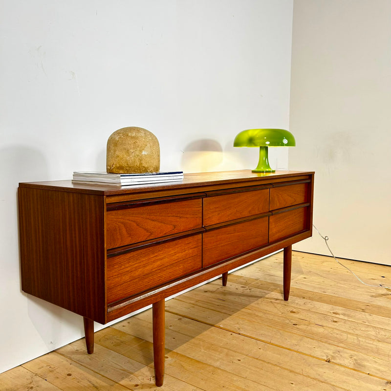 Cassettiera Austinsuite in teak, anni ’60