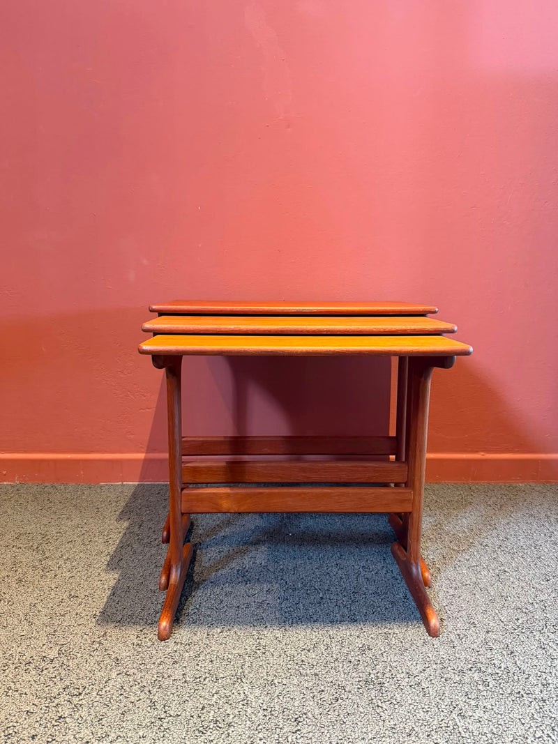 Set di 3 nesting tables in Teak  – Design Danese Anni '60 (Copia)