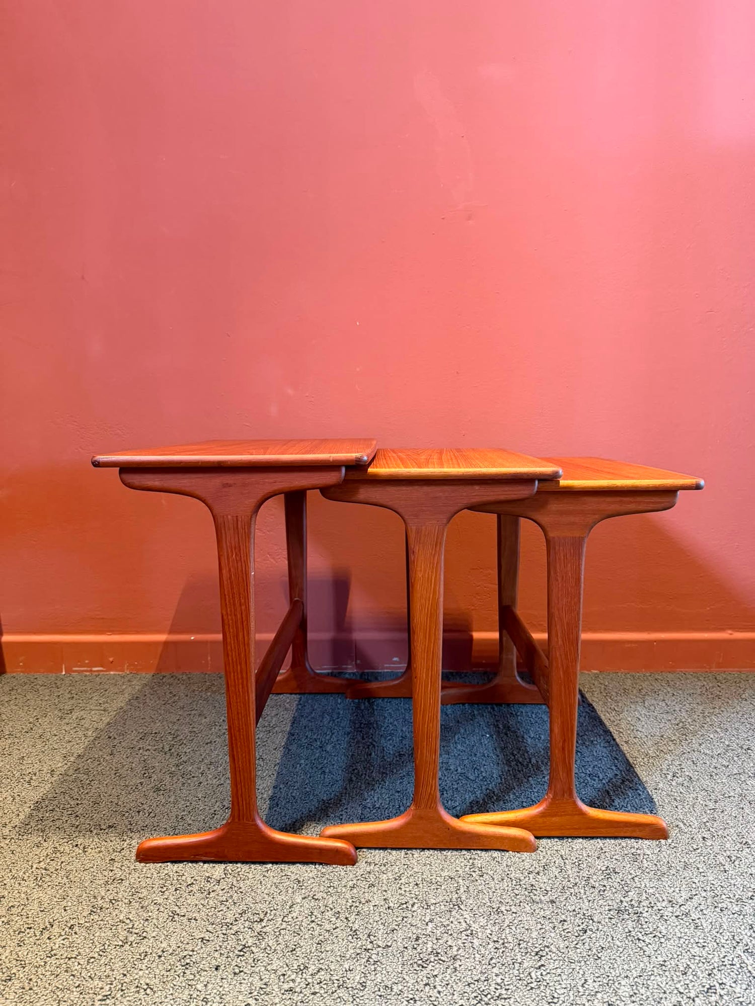 Set di 3 nesting tables in Teak  – Design Danese Anni '60 (Copia)