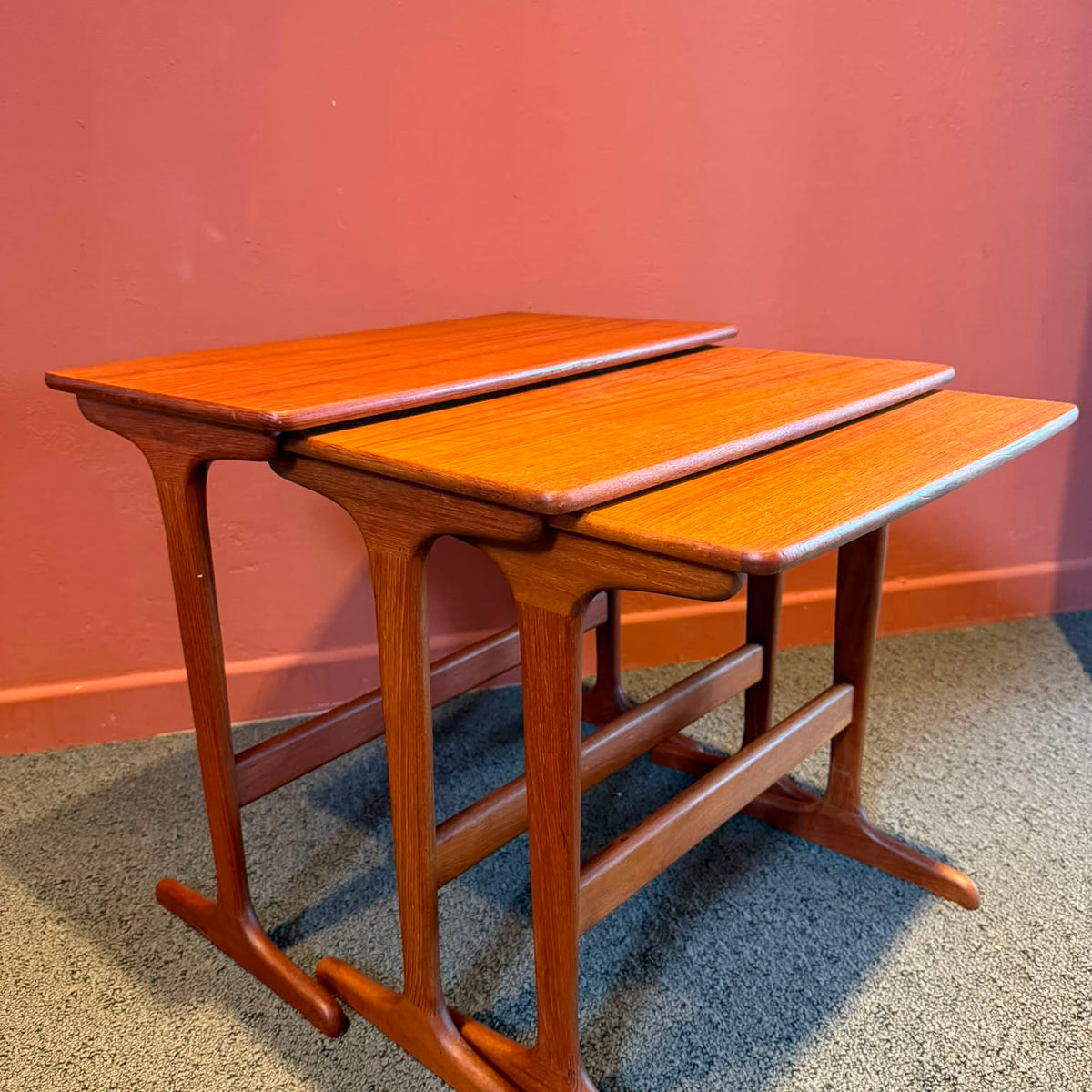 Set di 3 nesting tables in Teak  – Design Danese Anni '60 (Copia)