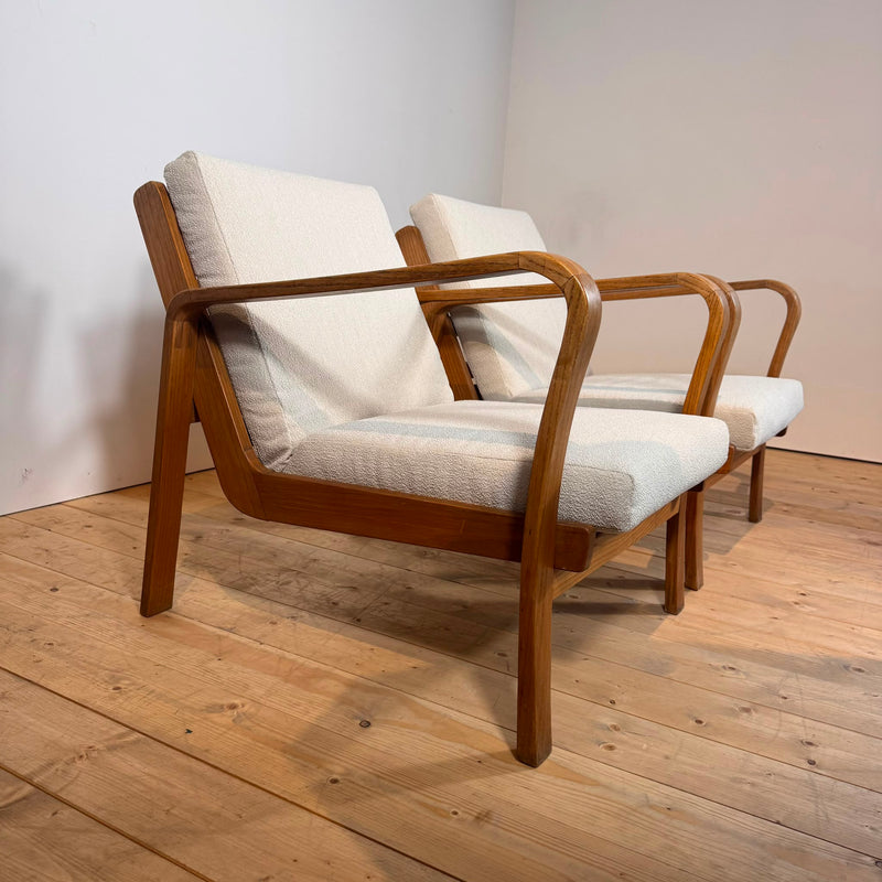 Coppia di Poltrone Vintage – Comfort e Stile d’Epoca