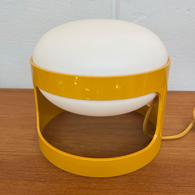 Lampada da tavolo KD28 gialla di Joe Colombo per Kartell, 1960