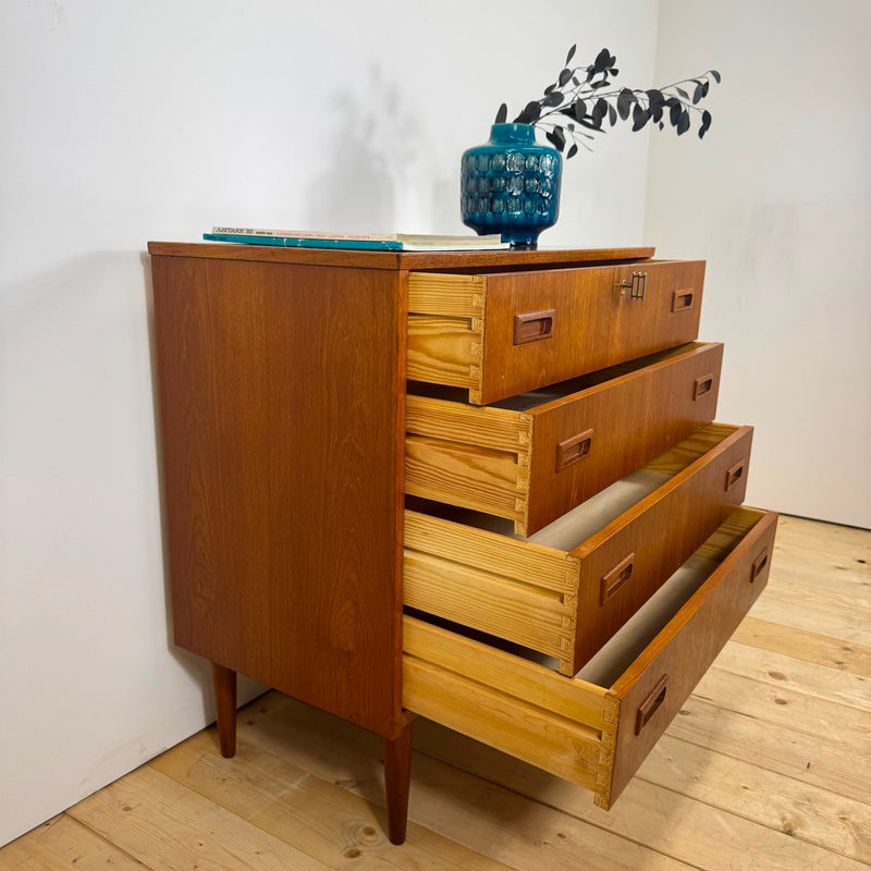 Cassettiera in teak con quattro cassetti, Danimarca 1960