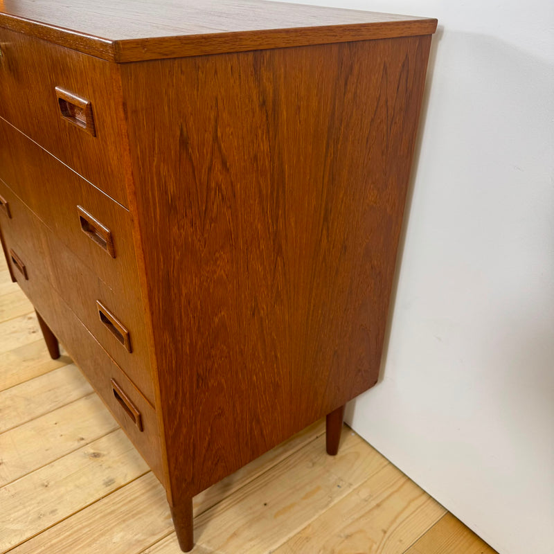 Cassettiera in teak con quattro cassetti, Danimarca 1960