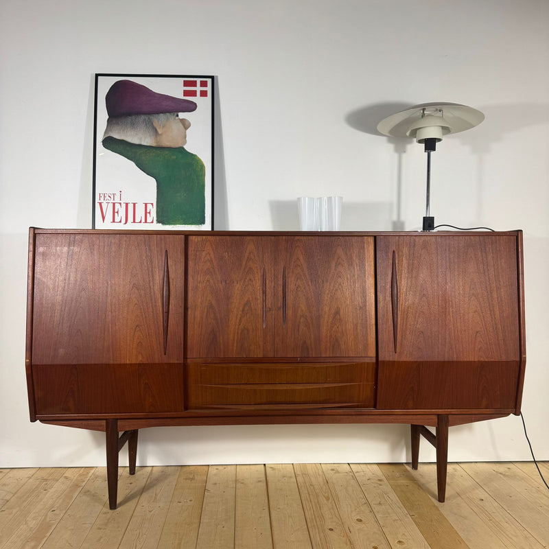 Sideboard Alta in Teak – Eleganza Mid-Century Scandinava Originale Anni ’60