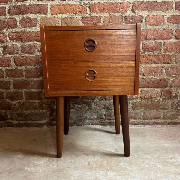 Comodino, teak, Danimarca 1960