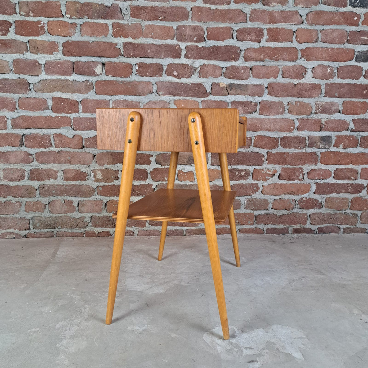 arredo camera vintage danese anni 60