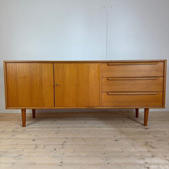 arredo salotto design scandinavo credenza teak