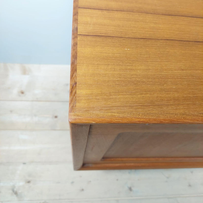 Sideboard con cassetti di H.W. Klein per Bramnin, Danimarca 1960