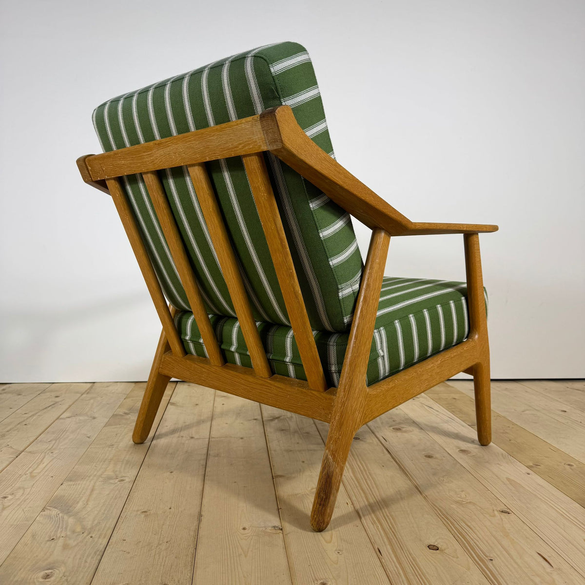 Brockmann-Petersen Mid-Century Modern Armchair – Danish Teak & Oak Frame, 1950s–60s Scandinavian Design