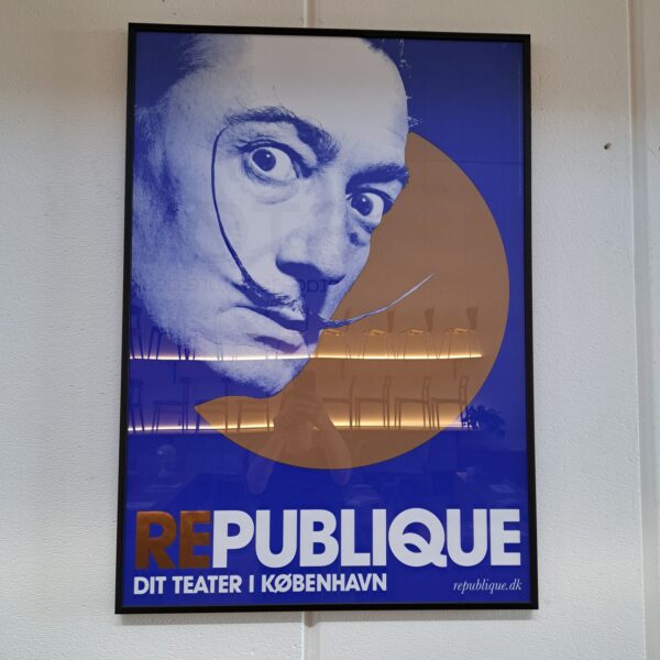 Poster con cornice in vetro