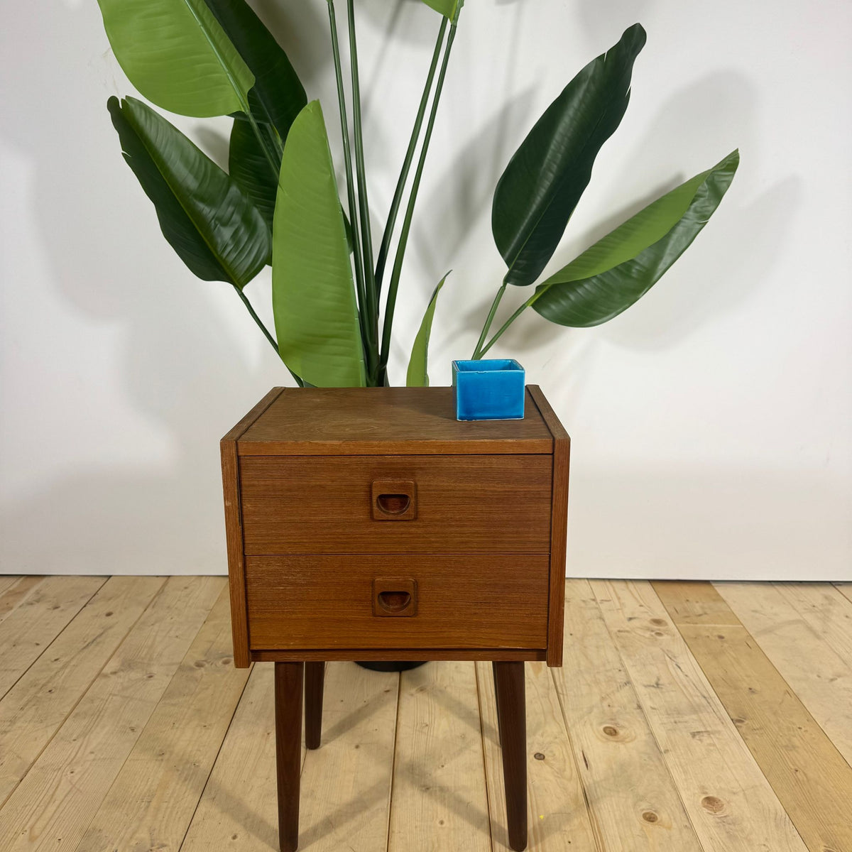 Comodino Danese in Teak – Design Scandinavo Mid-Century, Anni ’60