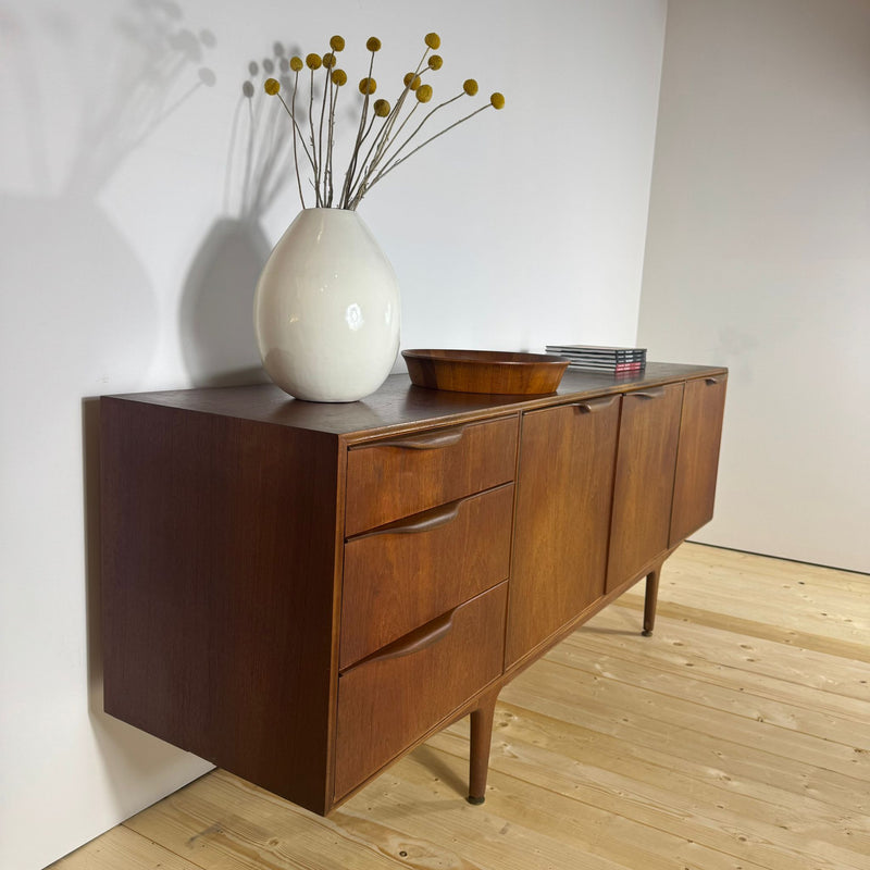 McIntosh sideboard in teak – Mobile vintage restaurato, anni ’60