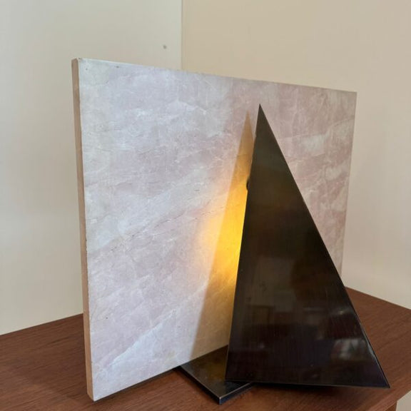 base metallo lampada design vintage atmosfera