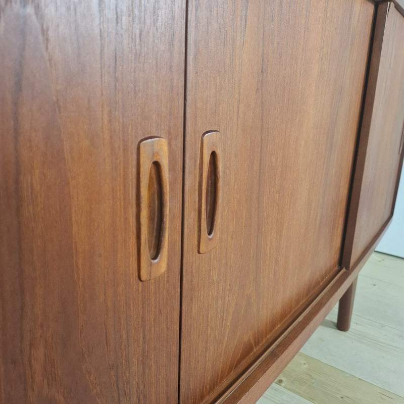 Sideboard H.P. Hansen in Teak – Credenza Danese Mid-Century Anni ’60