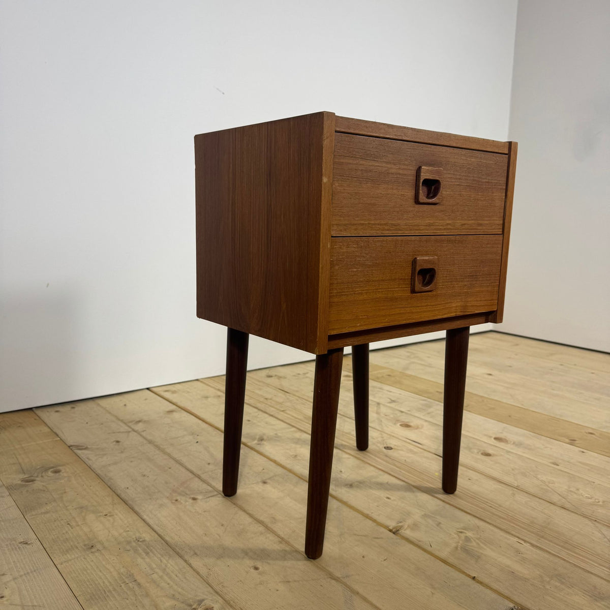 Comodino Danese in Teak – Design Scandinavo Mid-Century, Anni ’60