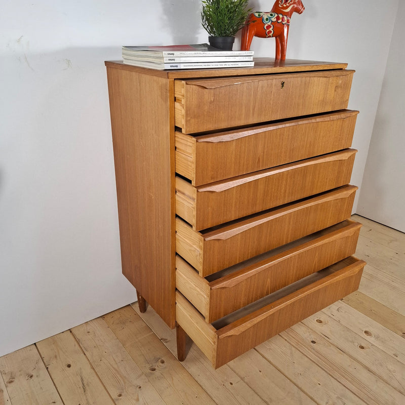 Cassettiera Danese in Teak a Sei Cassetti – Design Scandinavo Mid-Century, Anni ’60