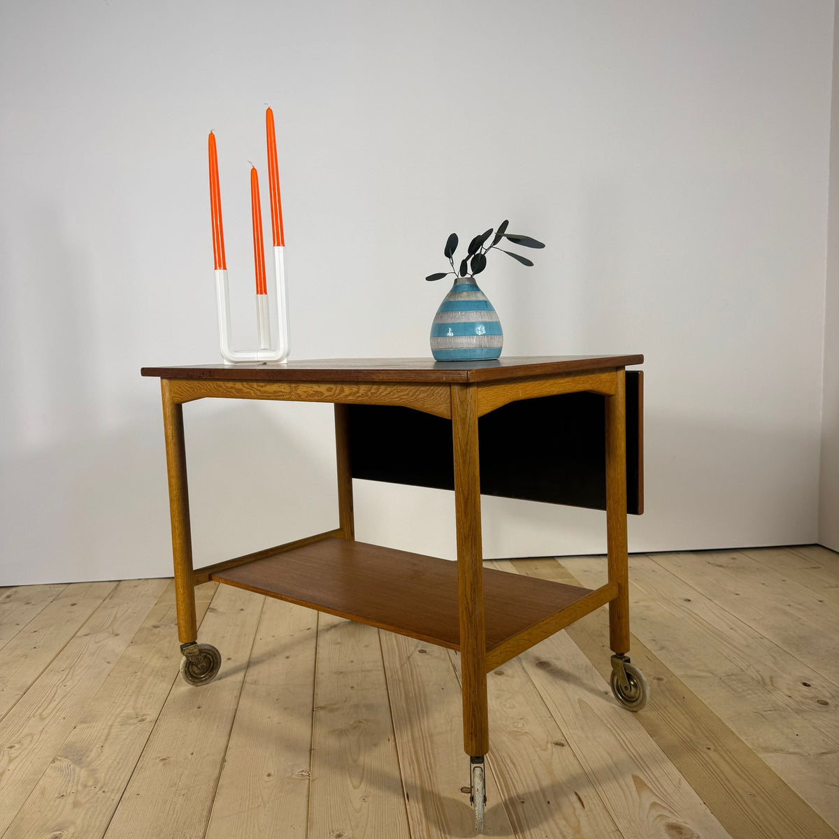 carrello legno trasformabile tavolino caffe mid century