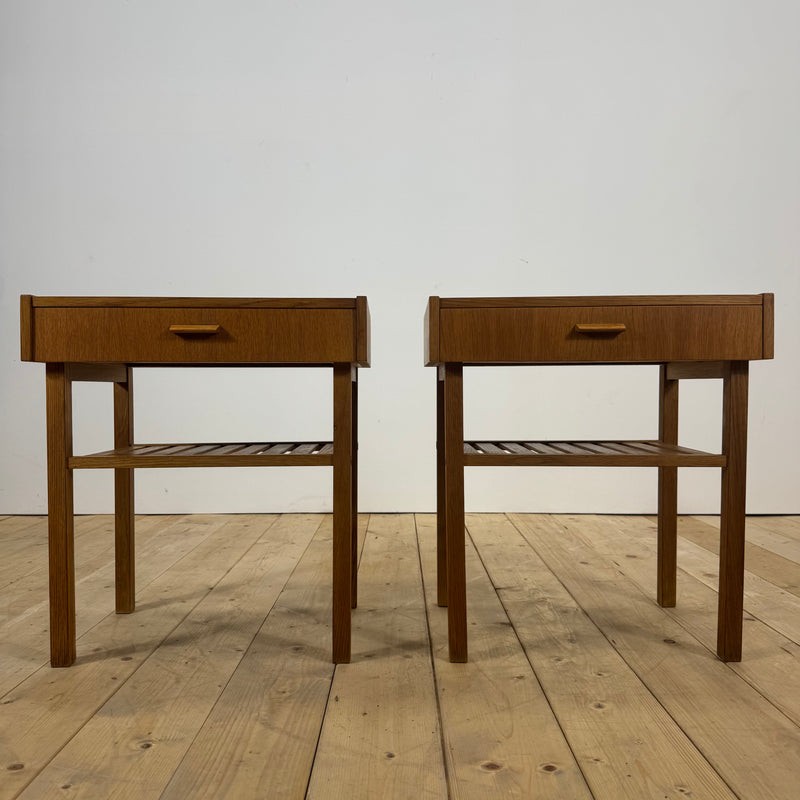 Coppia di comodini in teak svedesi, 1960