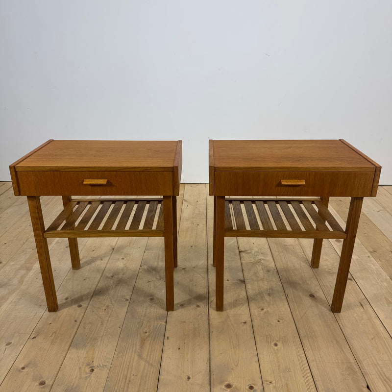 Coppia di comodini in teak svedesi, 1960
