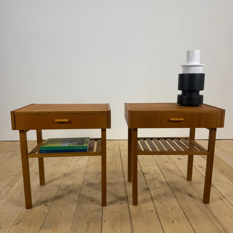 Coppia di comodini in teak svedesi, 1960