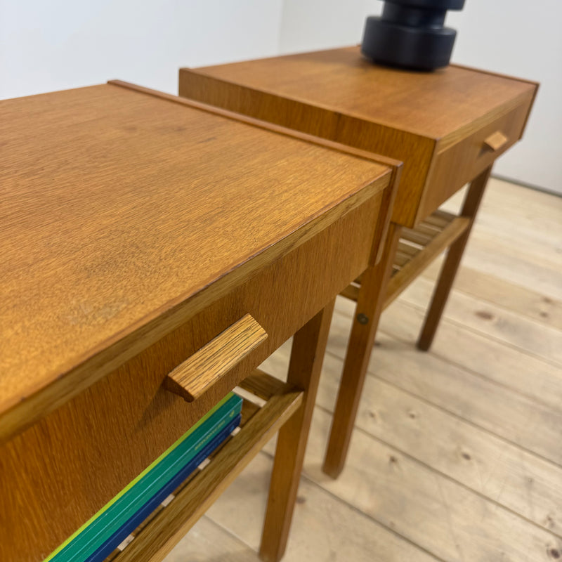 Coppia di comodini in teak svedesi, 1960