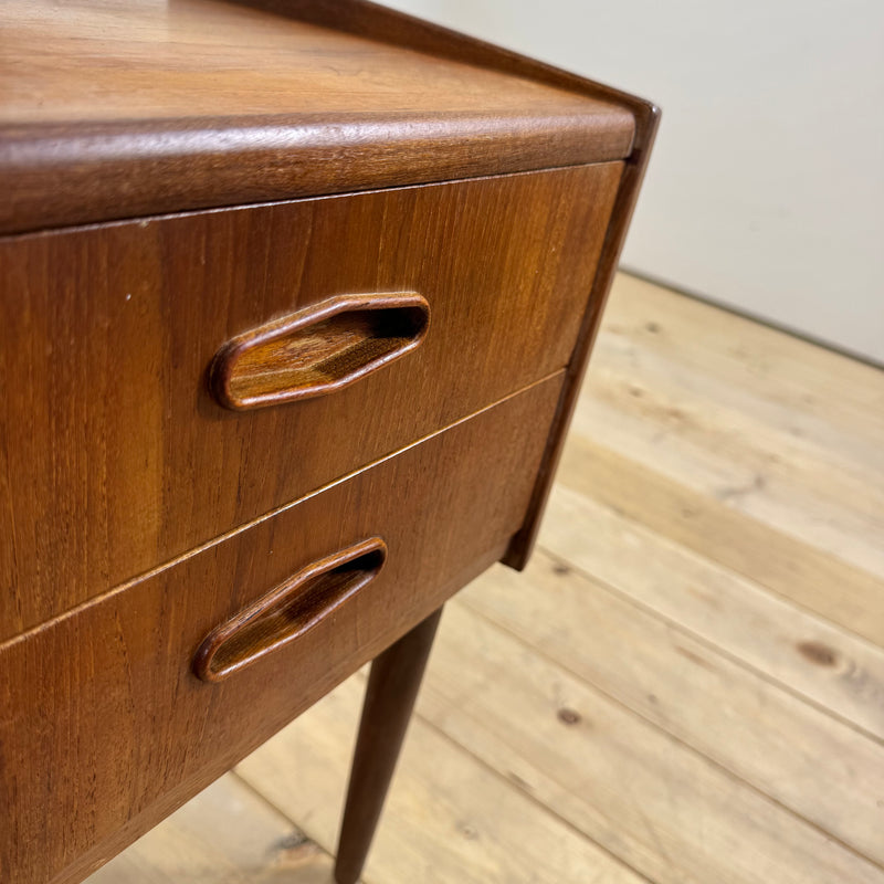 Comodino in teak danese, anni ’60