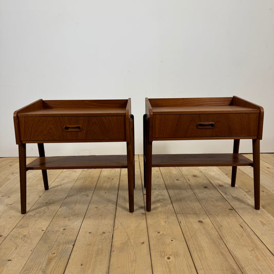 Coppia di comodini in teak danesi, anni ’60